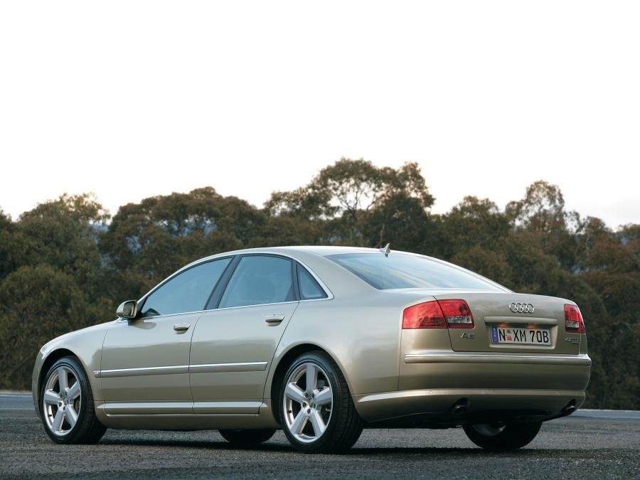  Audi A8 4.2 TDI Quattro (D3) 2006 года  (AU) (фото 5 из 16)